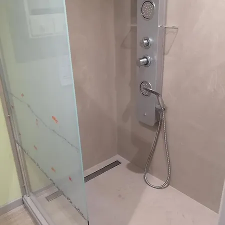 בית נופש La Grange De Melaual