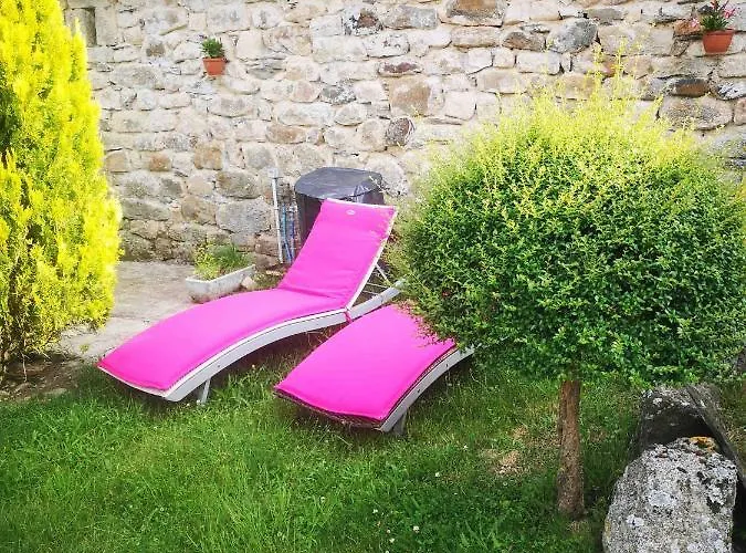 La Grange De Melaual Semesterbostad *